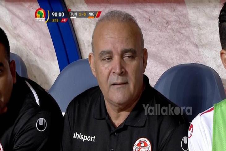 الشملي طبيب منتخب تونس الشملي طبيب منتخب تونس